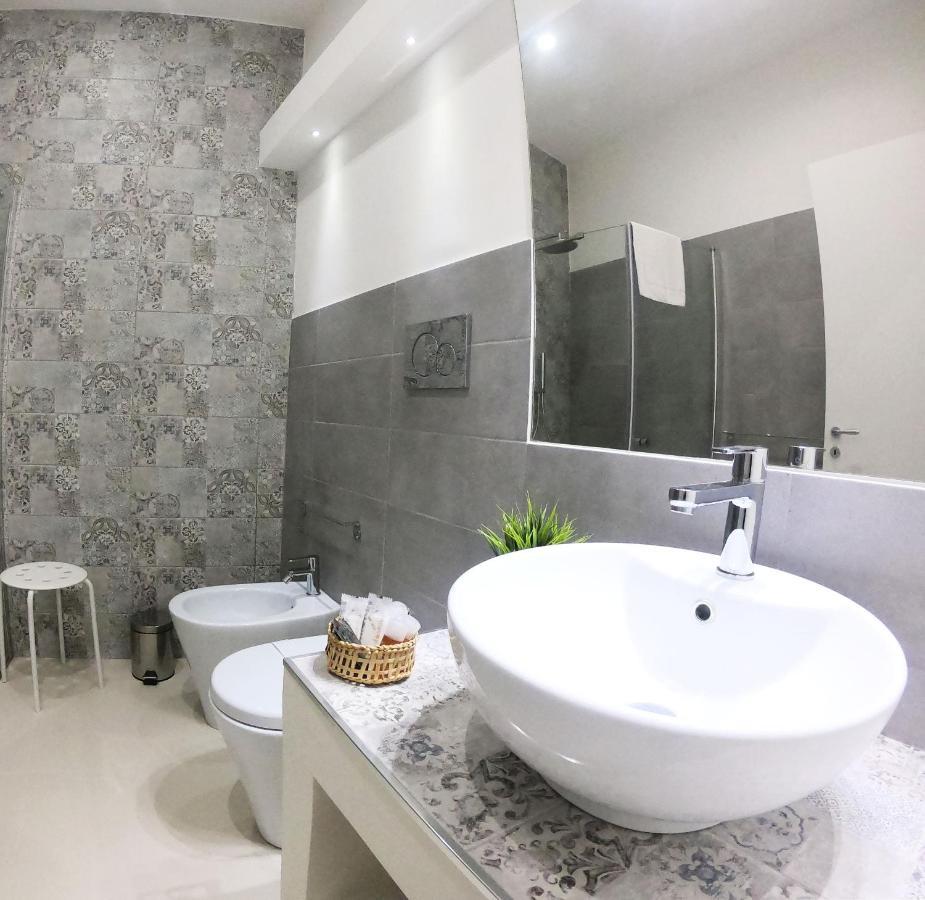Catania Home Dante Accommodations Esterno foto