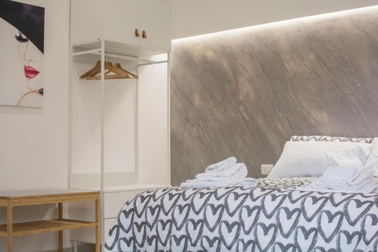 Catania Home Dante Accommodations Esterno foto