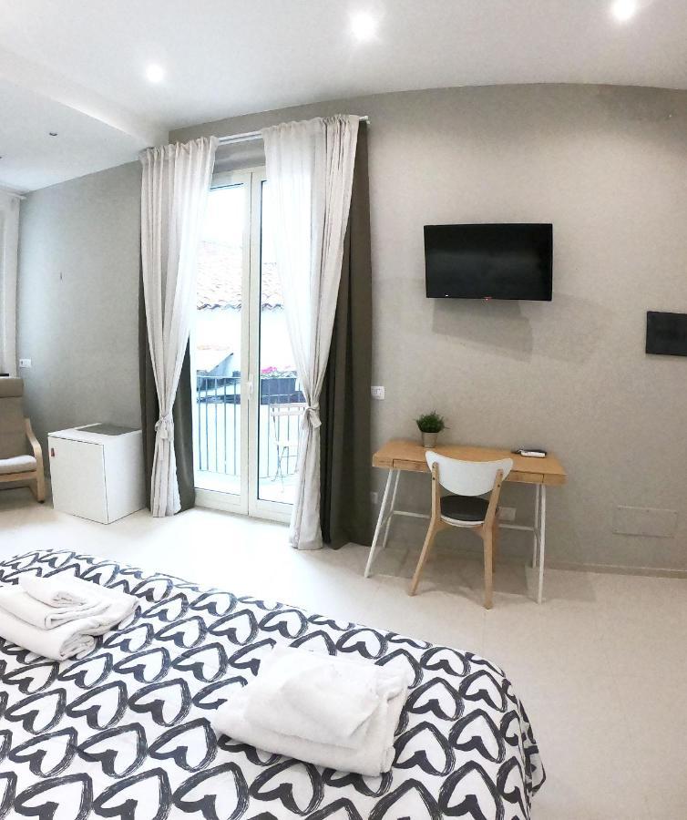 Catania Home Dante Accommodations Esterno foto