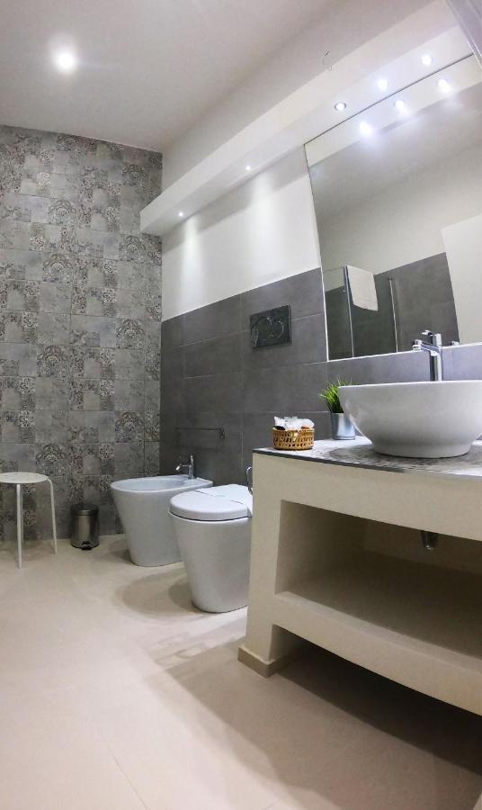 Catania Home Dante Accommodations Esterno foto