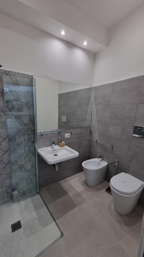 Catania Home Dante Accommodations Esterno foto