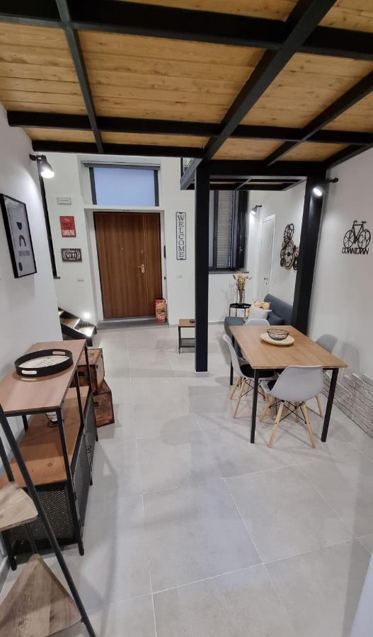 Catania Home Dante Accommodations Esterno foto
